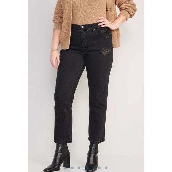 Old Navy High Rise Slouchy Straight Jeans - Picture 2 of 9